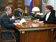 По-прежнему приходится ввозить мясо...
